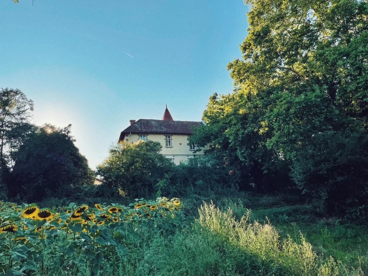 Petit Chateau Le Piot Bed & Breakfast Fleurance Ngoại thất bức ảnh